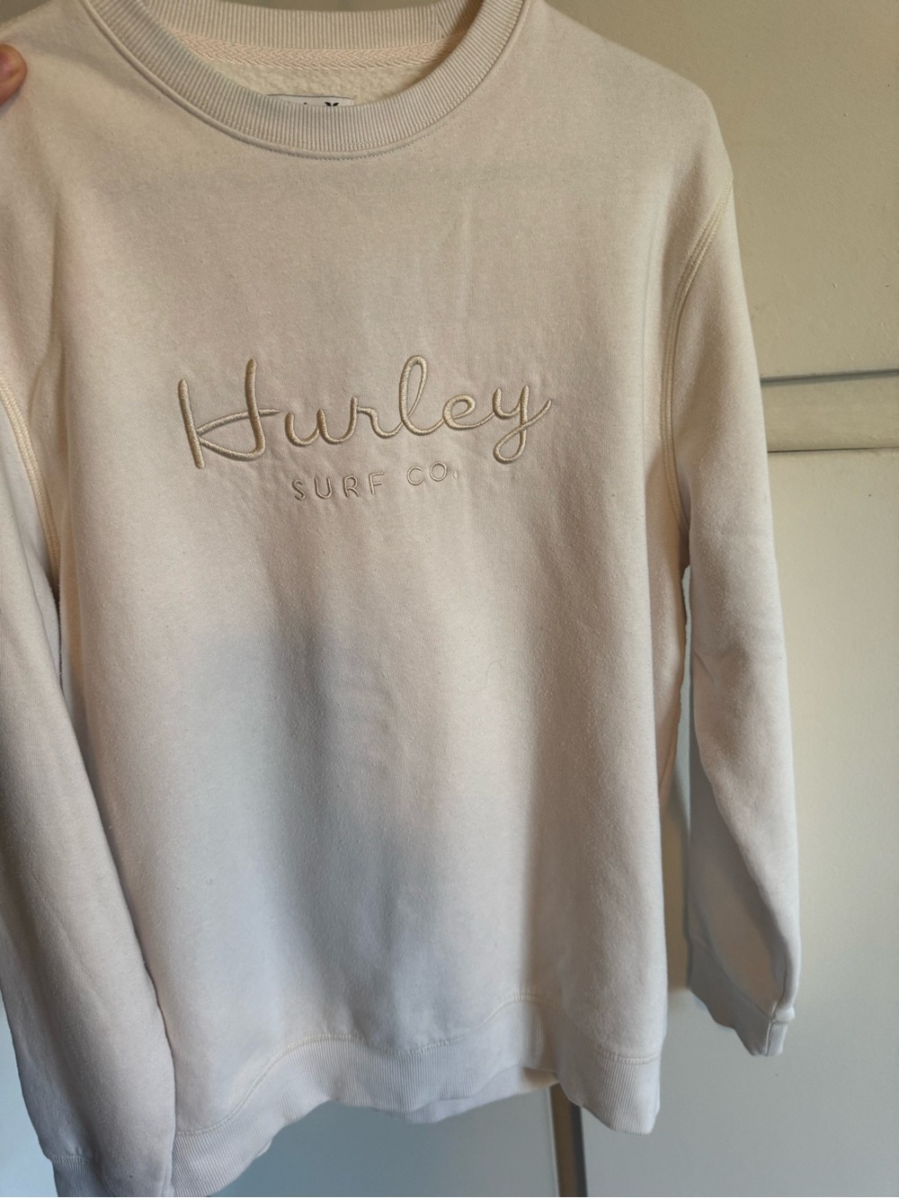 Hurley Cream Crewneck Sweatshirt with Embroidered Script